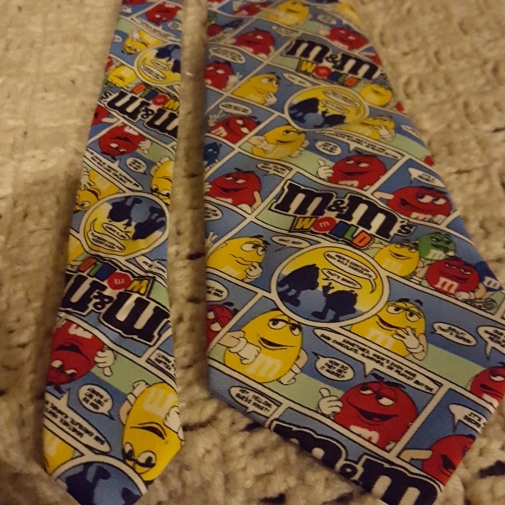 M&M tie. - Picture 2 of 4